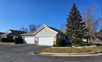 1373 S Village Circle 4 Kalamazoo, MI 49009