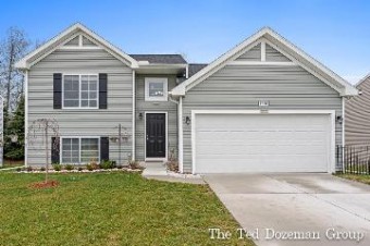 1226 Jayberry Drive Holland, MI 49424