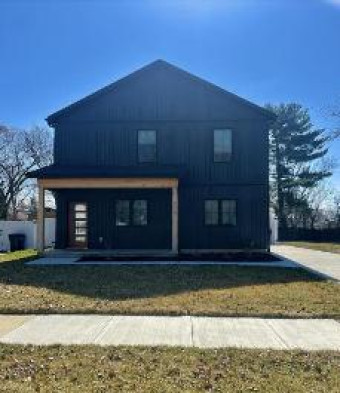 318 Edgell Street South Haven, MI 49090