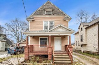 1112 James Street Kalamazoo, MI 49001