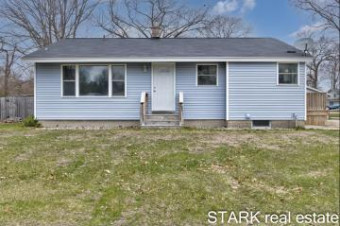 2276 Emens Drive Muskegon, MI 49444