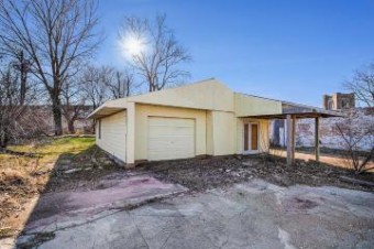 366 Pipestone Street Benton Harbor, MI 49022