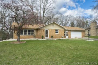 2443 Summerdale Avenue Kalamazoo, MI 49004