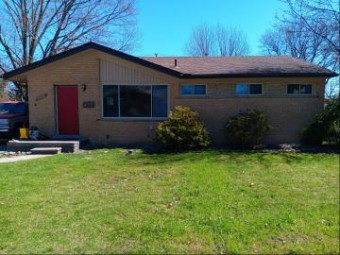 21256 Danbury Street Clinton Township, MI 48035