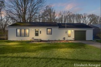 1250 106th Avenue Plainwell, MI 49080