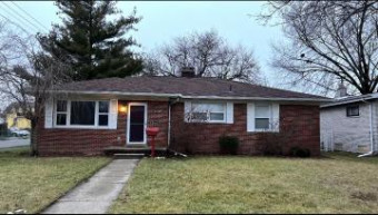 24517 Rosebud Avenue Eastpointe, MI 48021