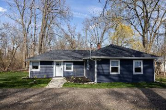 227 Bramblebrae Street White Lake, MI 48386