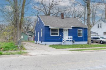 3209 5th Street Muskegon Heights, MI 49444