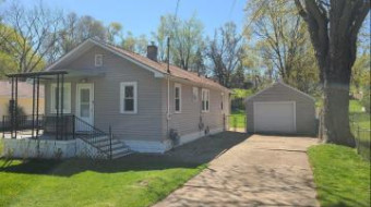 401 Hutchinson Street Kalamazoo, MI 49001