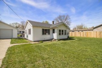 271 S 7th Street Ne Cedar Springs, MI 49319