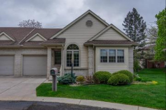 11 Hickory Court Dearborn Heights, MI 48127