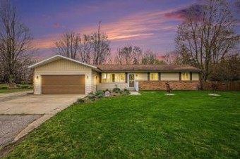 2673 Amy Court Coloma, MI 49038