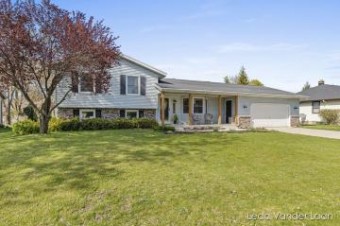 1955 Tulip Lane Jenison, MI 49428