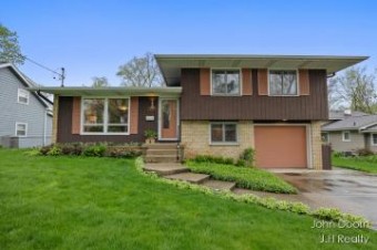 2319 Rosewood Avenue Se Grand Rapids, MI 49506