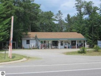 2083 N Us-23 Oscoda, MI 48750