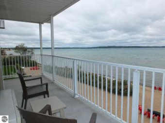 2345 Us-31 N 72F Traverse City, MI 49686