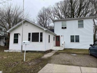 1519 Eastward Street Alma, MI 48801