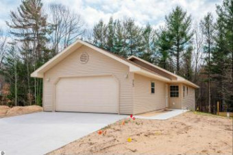 9782 Deer Track Court 5 Interlochen, MI 49643