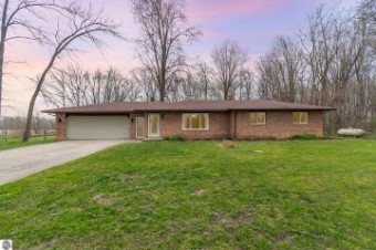 16606 Lunney Road Hemlock, MI 48626