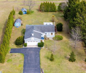 5928 Goodrick Road Traverse City, MI 49684