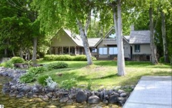 6125 E Ryans Way Lake Leelanau, MI 49653