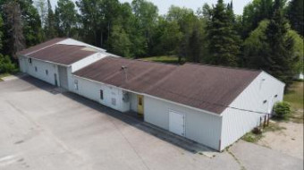 9857 N Old 27 Vanderbilt, MI 49795