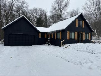 767 Rosemarie Trail Roscommon, MI 48653