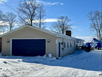 405 Old Trail Drive Houghton Lake, MI 48629