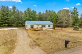 8782 Littlefield Lane Alanson, MI 49706