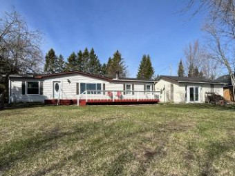 6761 Outer Drive Presque Isle, MI 49777