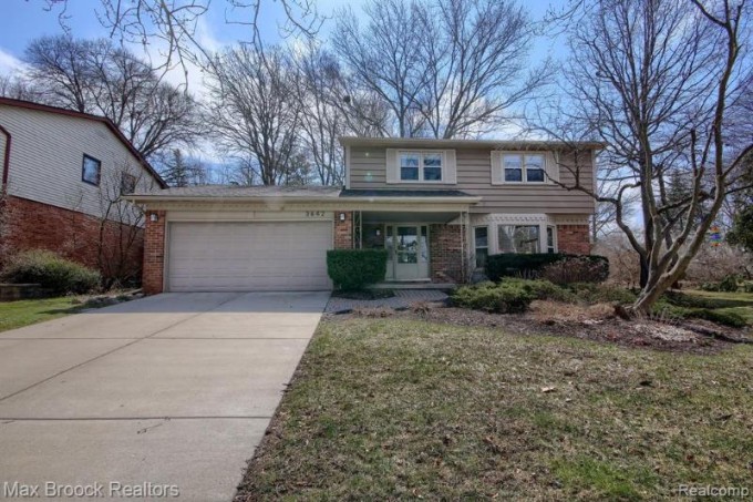 3642 Middleton Drive Ann Arbor, MI 48105