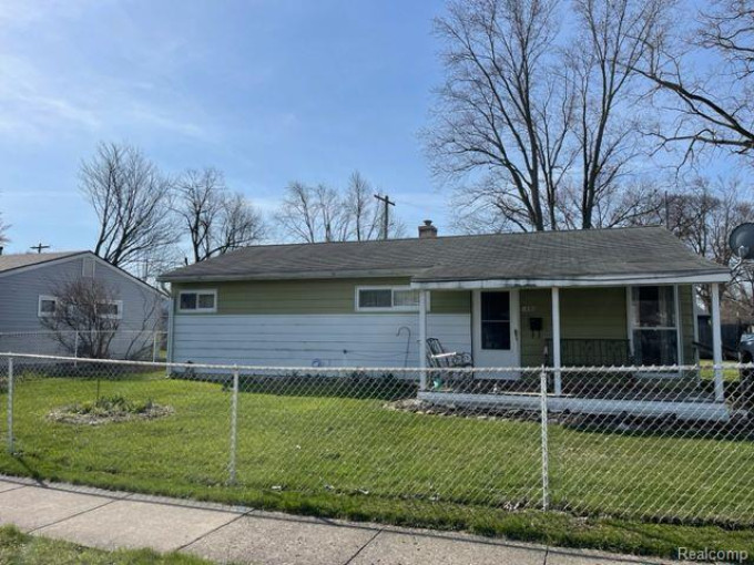 1690 Dorothy Street Ypsilanti, MI 48198