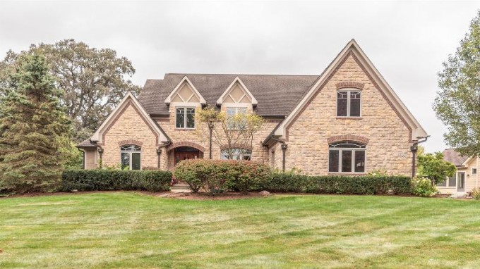 6553 Heron Court Ann Arbor, MI 48103