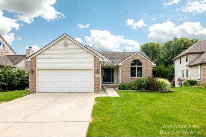 361 Dogwood Court 159 Saline, MI 48176