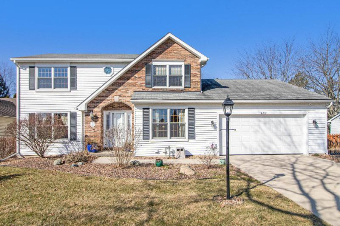 660 Burr Oak Drive Ann Arbor, MI 48103