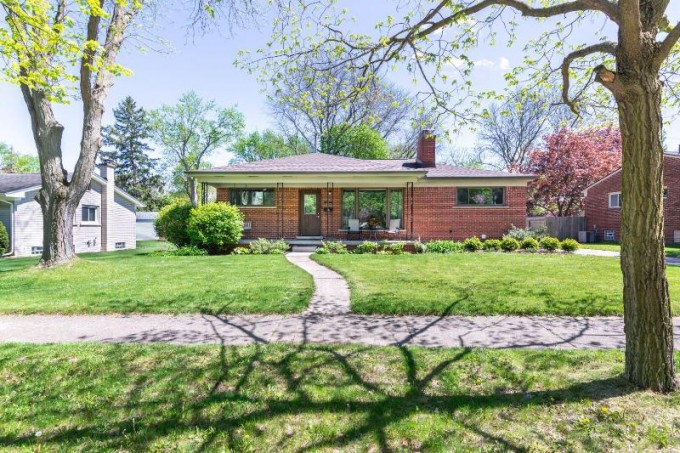 2317 Yorkshire Road Ann Arbor, MI 48104