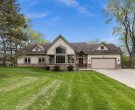 723 W Mequon Rd