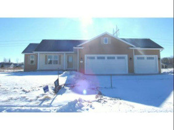 W2155 Tim Dr, Brillion, WI 54110