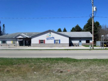6090 Hwy S, Little Suamico, WI 54171