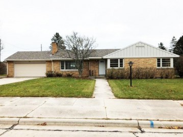 2819 35th Street, Two Rivers, WI 54241