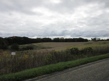 PARCEL 1 Highland Rd, Franklin, WI 53943