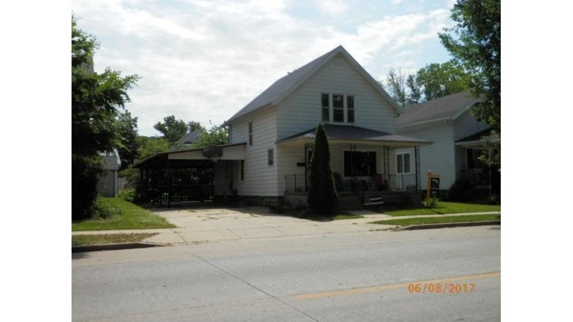 671 N Main St Richland Center, WI 53581 by Century 21 Complete Serv Realty $86,500