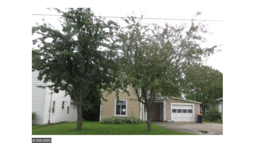 218 South Grant St Ellsworth, WI 54011 by Century 21 Affiliated $127,900