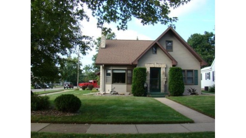 1400 East 7th Street Merrill, WI 54452 by Park City Realty $136,000