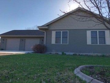 N5868 Bachelors Ave, Russell, WI 54435