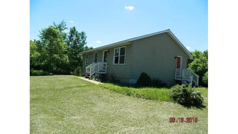 1804 93rd Ave Avenue Dresser, WI 54009 by Re/Max Assurance $125,000