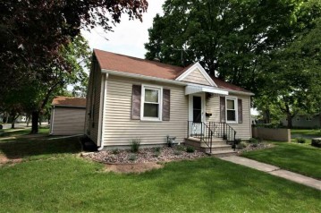 1103 Chicago Street, DePere, WI 54115-3439