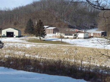 3876 Coon Valley Rd, Hickory Grove, WI 53809