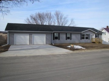 203 Waffle St, Kendall, WI 54638