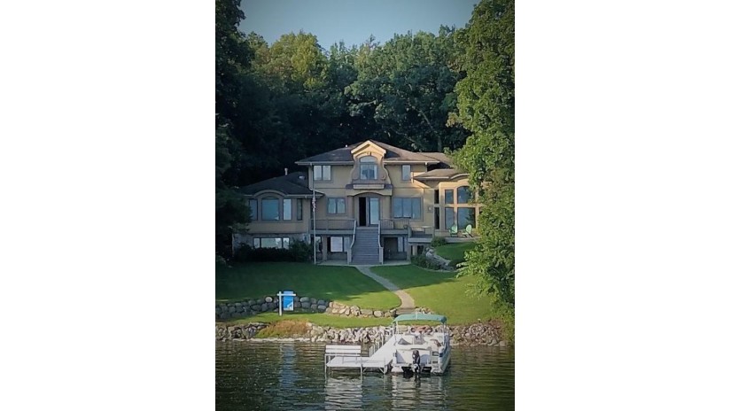 N6232 Korth Highlands Lake Mills, WI 53551 by Sprinkman Real Estate $1,350,000
